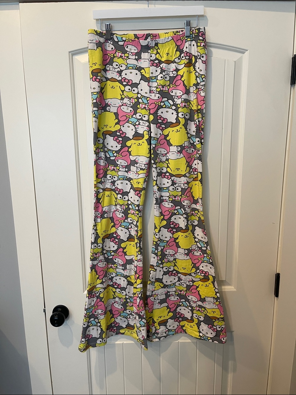 Hello Kitty & Friends Print Bell-Bottom Lounge Pants